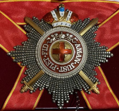 Звезда ордена Святой Анны бриллиантовой огранки (с мечами, с короной)